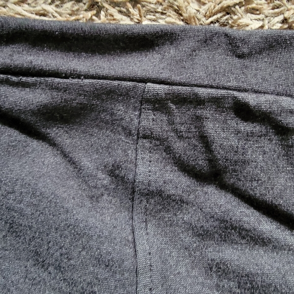 Grey Cleo Skirt - Picture 3 of 8